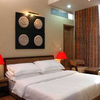 شقة بوذا, New Delhi 3